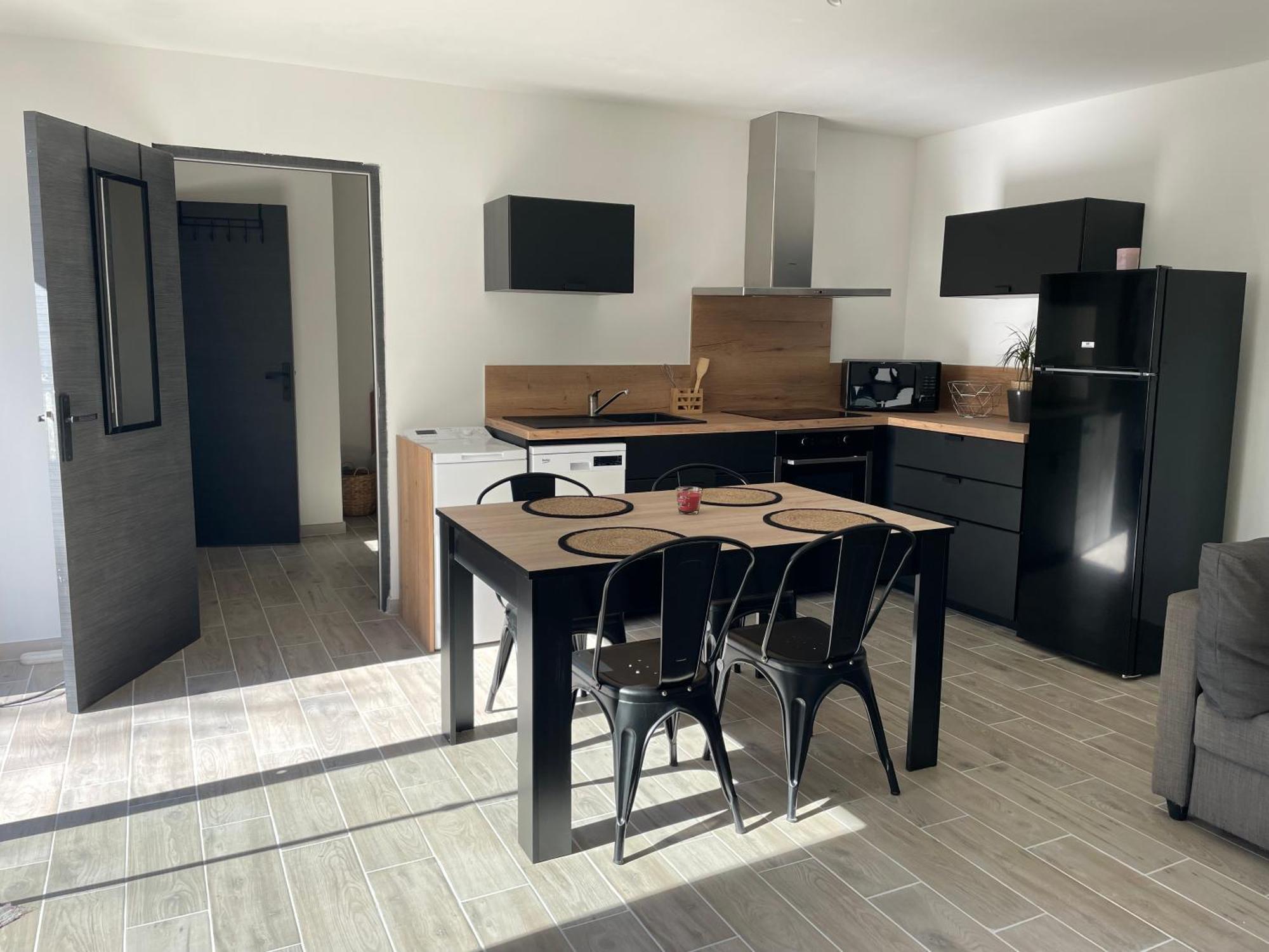 Maison De 40m2 Avec Jardin De 50m2 Ferienhaus